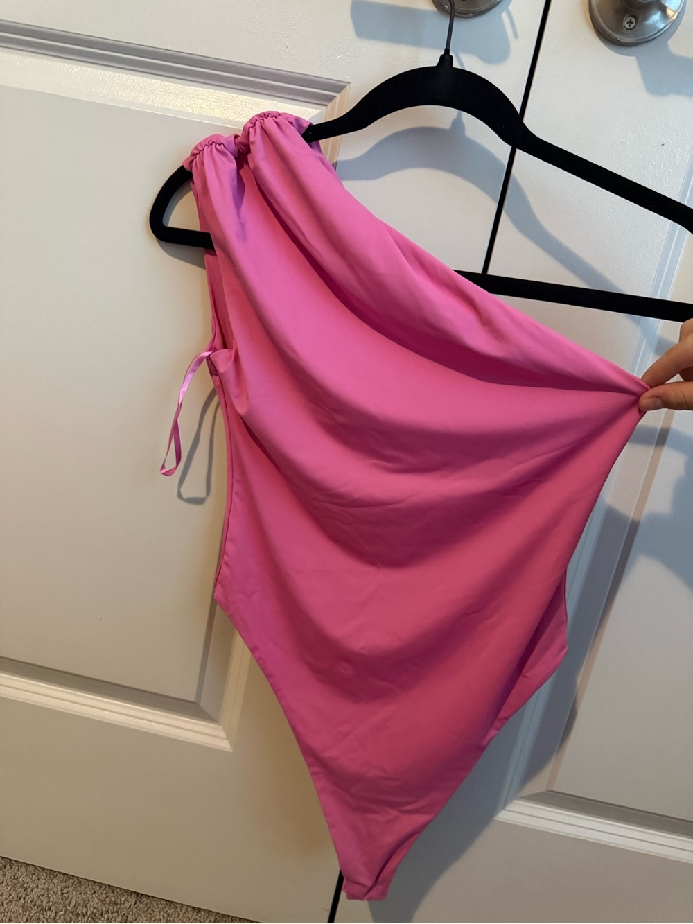 Edikted Hot Pink One-Shoulder Bodysuit